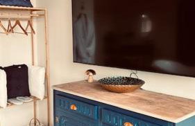 Luxury Romantic Bolt Hole - Photo 13