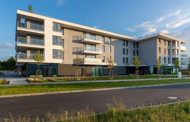 Warsaw Apartment Szajnowicza by Renters - Photo 45