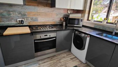 The Swallow's rest beach house - Meia Praia - Foto 5