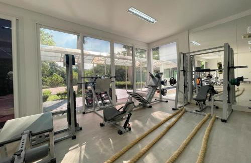 Mansão Cinematográfica em Condomínio- Granja Viana - Foto 78