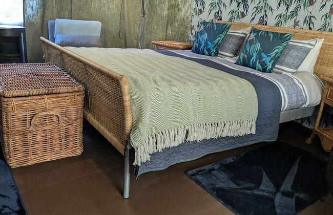 The Little Hide - Adult Only Camping Pods - Photo 19