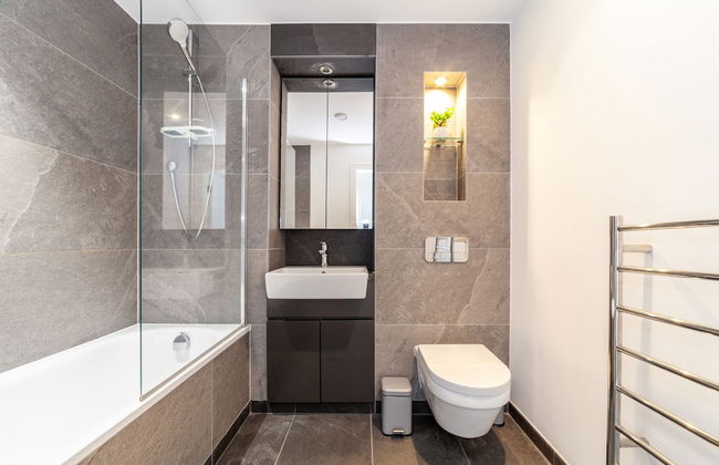 Fancy Flat in Woolwich - Photo 43