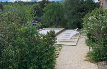 MAISON AVEC PISCINE - PROCHE AVIGNON - WiFI GRATUIT - Foto 1