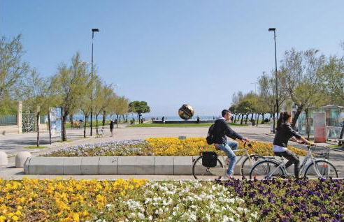 Gorgeous Apartment In Pesaro -Pu- - Foto 15