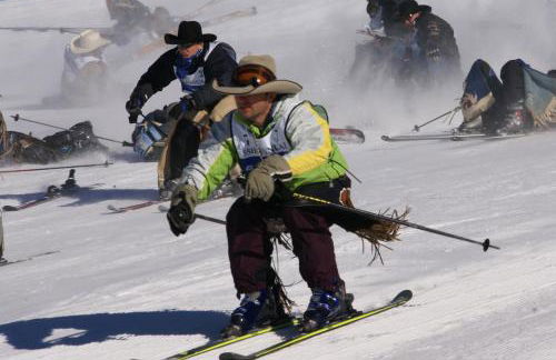 Mountainside Cozy Walk to Gondola Hot Tub Condo - Foto 42