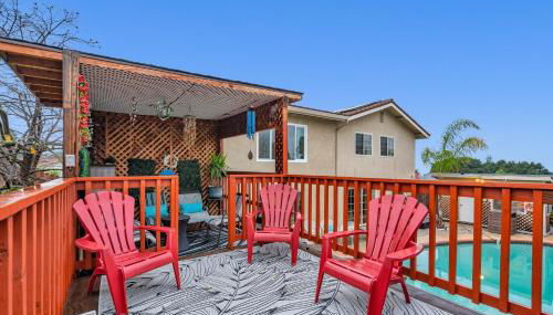 Colorful and Cozy Haven with Heated Pool - Foto 3