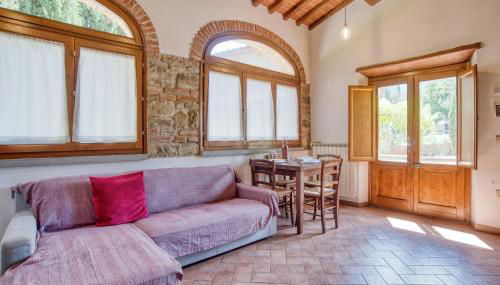 8 Bedroom Awesome Home In Arezzo - Foto 5