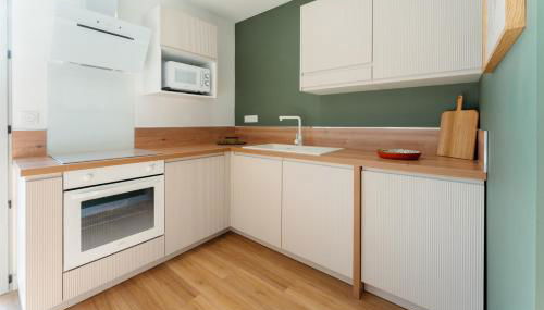 Cocon Berruyer - calme & douceur au coeur de ville - Foto 2, stove, dishwasher