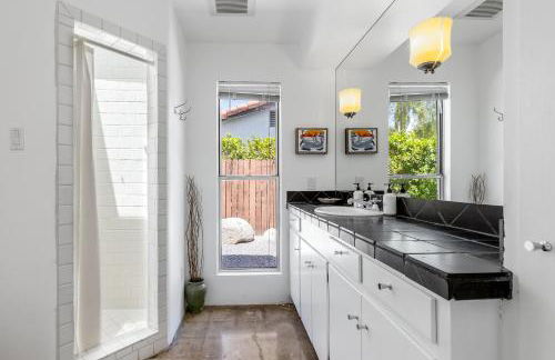 Hilltop Haven by ACME House Company - Foto 33