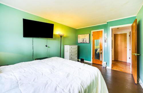 Cozy Ballston Spa Home with Fenced Yard! - Foto 16