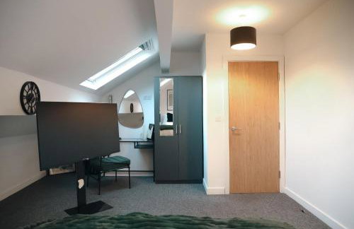 City Centre Retreat Walk To Shops & Dining, Contractors Welcome - Foto 31