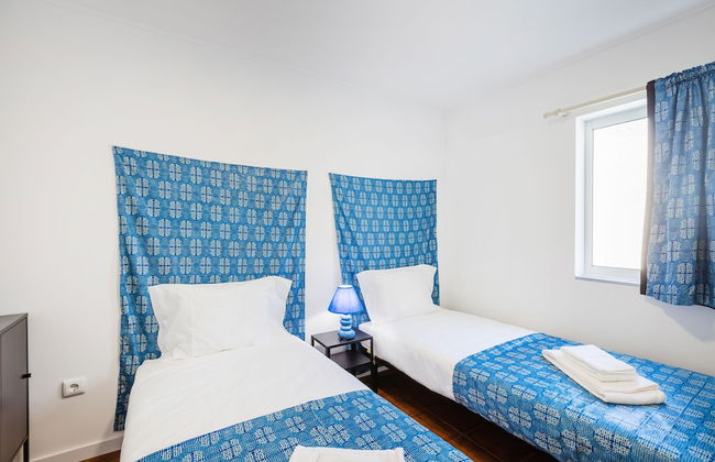 Live Laugh Love Beach Guest Home with AC - Photo 8