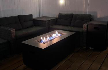 Large Five Bedroom house with outdoor patio with Jacuzzi and television! - Foto 15