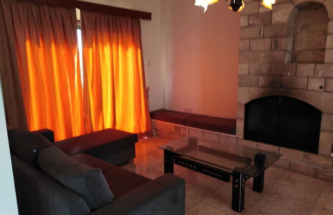 Lovely 7 Bedroom Villa !! - Photo 53