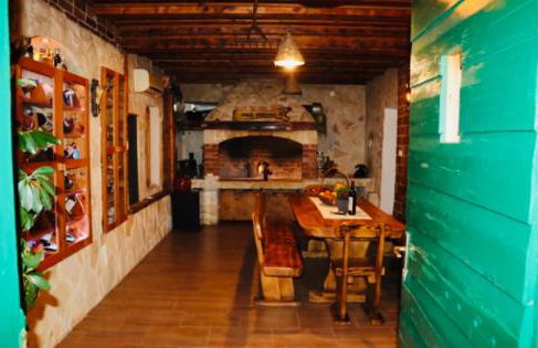 Iva apartman sa bazenom - Foto 13