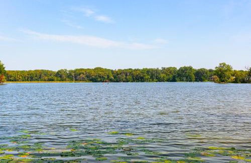 Pet-Friendly Minneapolis Studio Walk to Lake! - Foto 25