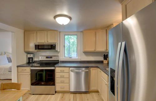 Updated Home with Deck 2 Mi to Sister Bay Beach! - Foto 10