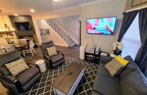 Downtown Kzoo with 3rd Floor Arcade Room - Foto 23