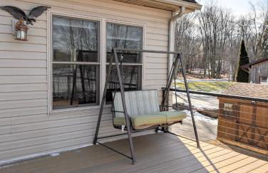 Home in Mount Pocono - Sauna & Lakefront - Foto 39