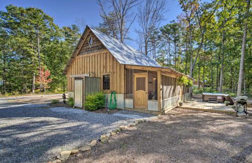 Stunning Cabin Getaway with Private Hot Tub! - Foto 25