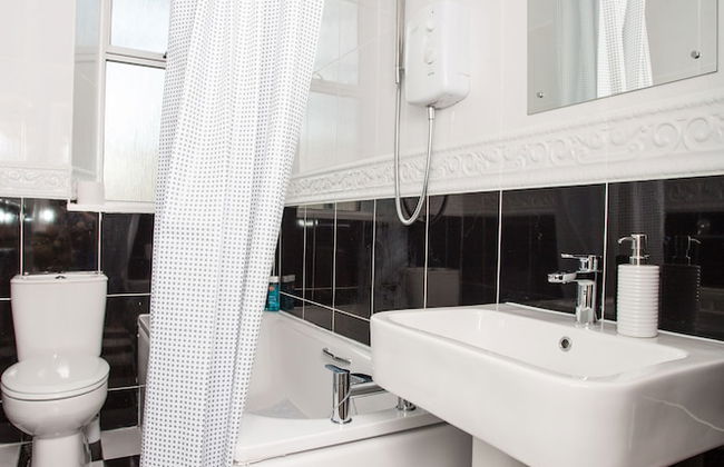 Holistic Condos - Brunswick Street - Foto 9