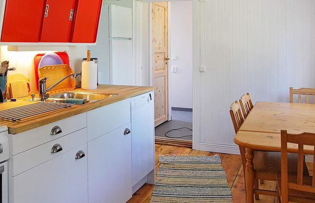 6 Person Holiday Home in Eskilstuna - Photo 5