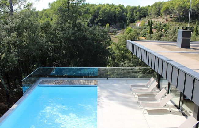 Cosy Holiday Home With Garden in Lorgues - Foto 24