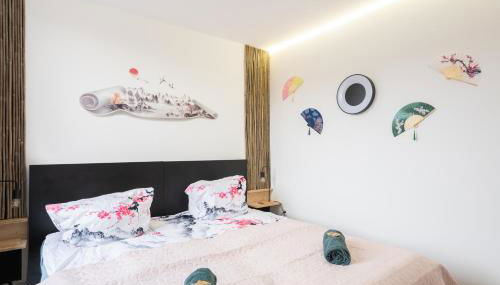 - Zen Haven Luxurious 3-Room Japanese-Themed Apartment with King-Size Beds, Balcony, Bamboo Accents, Entertainment Galore & Private Parking - Near Airport & Train Station - - Photo 3