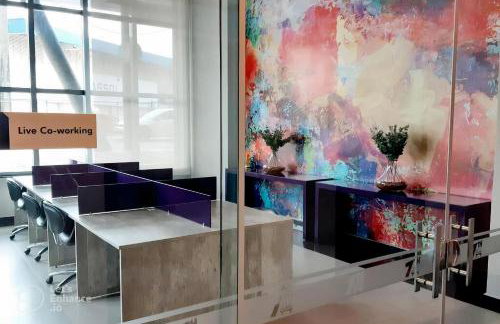 Estúdio Aconchegante no Centro de Curitiba - Ar Condicio e Localização Perfeita! - Foto 51