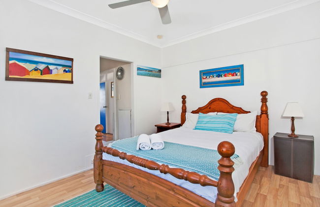 Beach House - Photo 8