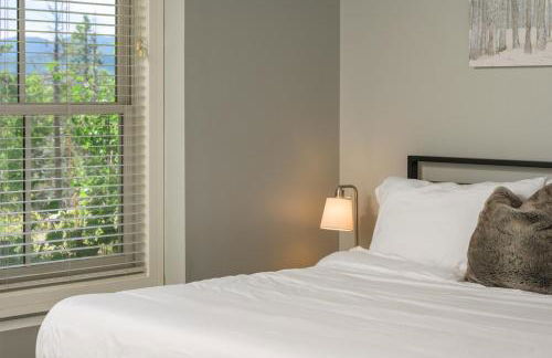 Luxe 4BR Mtn Retreat With Stunning Views Near Ski AndHikes - Foto 22