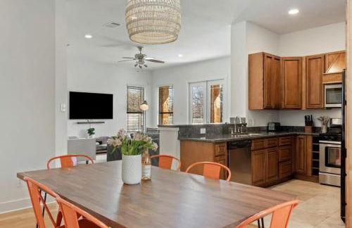 Bright Home in East ATX - 3BR - Cowboy Pool - Foto 18