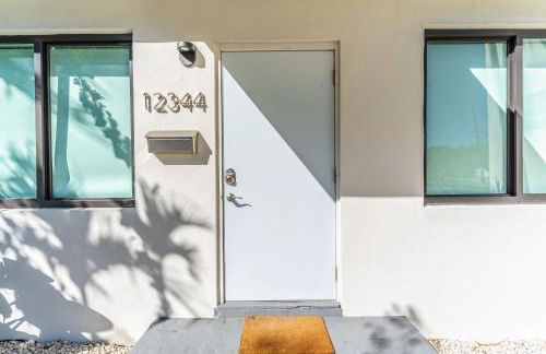 Renovated Apts with Kitchen, Fast WiFi, Smart TV, Roku & Pool Onsite 4 mi to Surfside Beach - Foto 50