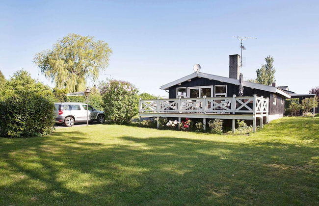 6 Person Holiday Home in Stroby - Foto 1