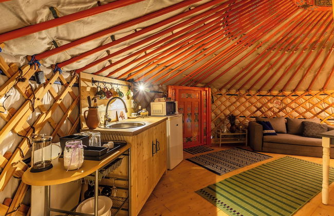 Dream By The Stream In A Yurt - Foto 11