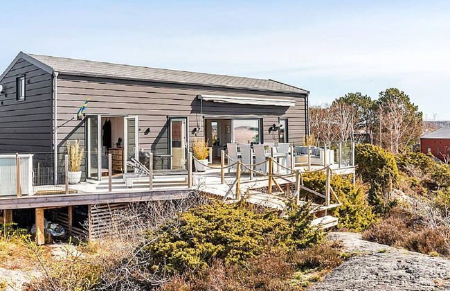 6 Person Holiday Home in Vastra Frolunda - Foto 1