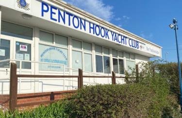 The River Thames - Surrey Boat - Foto 23