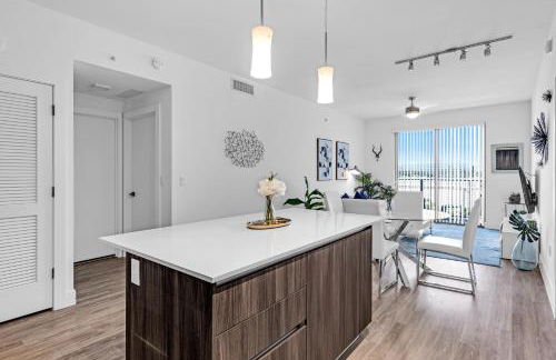 Amazing 2 Bedroom Unit In Doral Miami With Free Parking - Foto 10