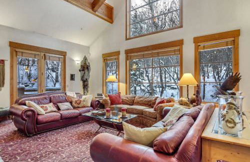 Sundance Splendor- 5-Bed Cabin Oasis with Majestic Mountain Views - Foto 14