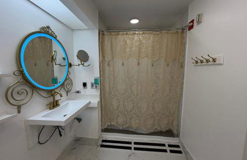 Disney Princess and Heroes Apartment Accessible - Foto 42