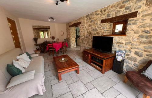 Gîtes du Château d'Alençon - Photo 8