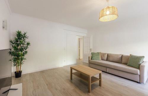 3BR Comfort & Convenience apt in central Massamá - Photo 8