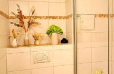 Johnis FeWo, Nähe Stadtzentrum - Uni in sehr ruhiger Lage mit Terrasse und eigenem Parkplatz - Foto 16