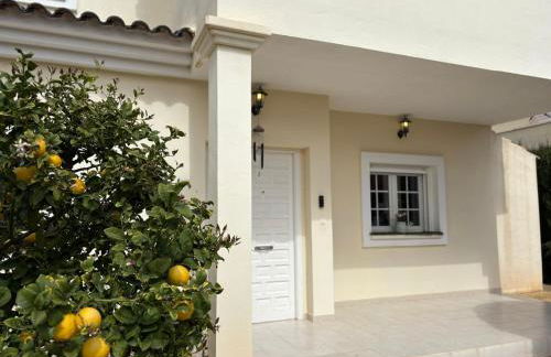 Villa Sofía - 2 bedroom villa with private pool and garden - Foto 80