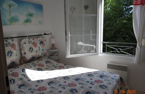 Villa Sérena la forêt et la plage à quelques minutes! - Foto 17