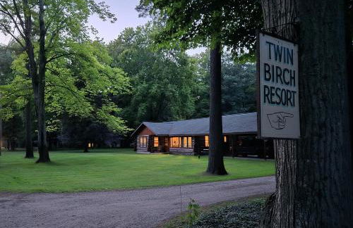 Lake Access! Twin Birch Resort - Kodiak Cabin - Foto 19