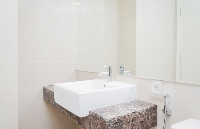 Best Modern and Homey 2BR Apartment at Casa Grande Residence - Foto 18