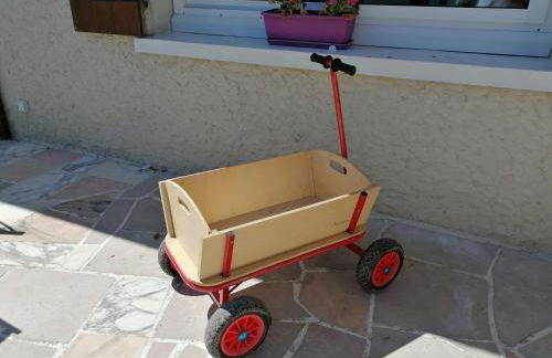L'effet mer Maison rénovée lumineuse tout confort belle terrasse grand jardin clos sans vis à vis parking jeux pour enfants 5 mn à pied de la plage d'Asnelles et centre bourg - proche Bayeux au coeur des plages du débarquement - Foto 21