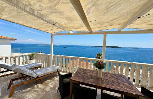 Apartment MORE Island Vis - Photo 4