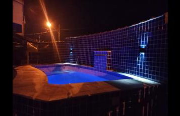 Casa com piscina , churrasqueira, Wi-Fi, em rua de Areia à 1km da praia, bairro sussegado, proíbido uso de som extremamente alto ideal para descansar - Foto 4